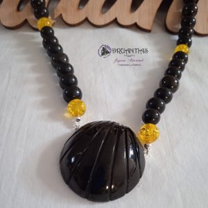 Collar Concha Azabache 925 AZACOLL5. 100% artesanal. azabache, ámbar y plata 925. Diseño exclusivo de mi marca; Druantias Joyería Artesanal